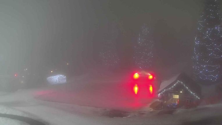 Webcam Grouse Mountain: Chalet Cam