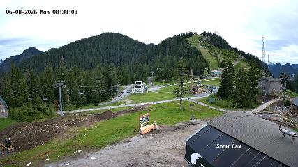 Grouse Mountain: Snow Cam (grousemountain.com)