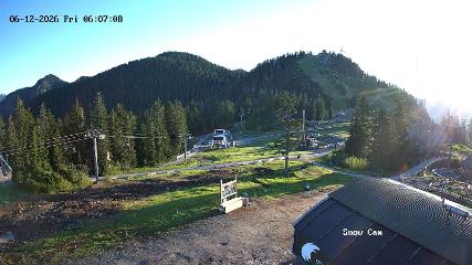 Grouse Mountain: Snow Cam (grousemountain.com)