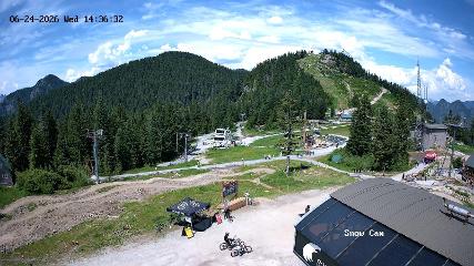 Grouse Mountain: Snow Cam (grousemountain.com)