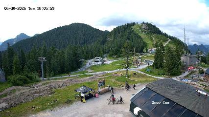 Grouse Mountain: Snow Cam (grousemountain.com)