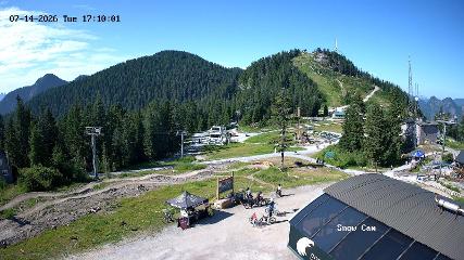 Grouse Mountain: Snow Cam (grousemountain.com)