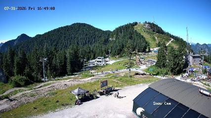 Grouse Mountain: Snow Cam (grousemountain.com)