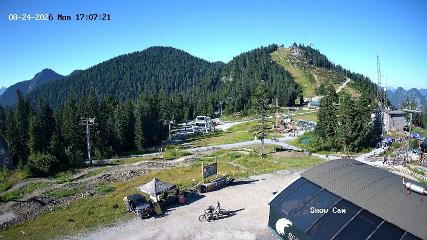 Grouse Mountain: Snow Cam (grousemountain.com)