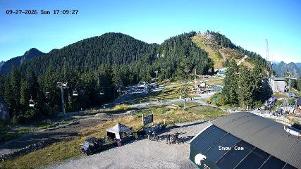 Grouse Mountain: Snow Cam (grousemountain.com)