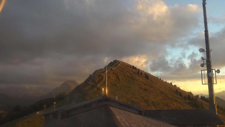 Webcam Gstaad: Rinderberg Spitz