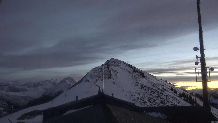 Webcam Gstaad: Rinderberg Spitz