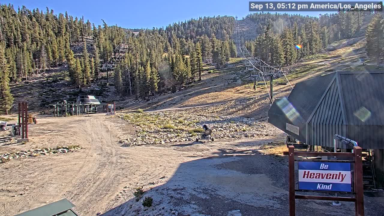 Webcam Heavenly: East peak lodge