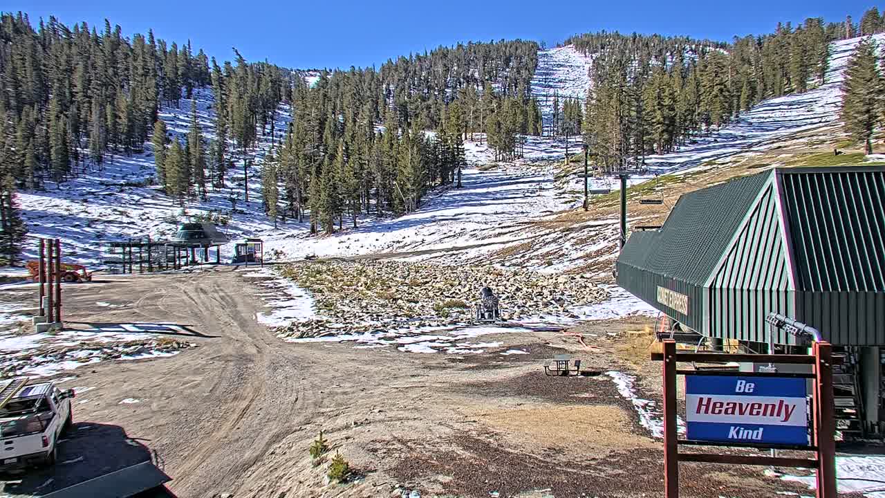 Webcam Heavenly: East peak lodge
