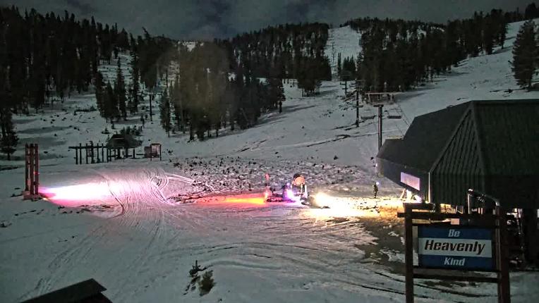Webcam Heavenly: East peak lodge