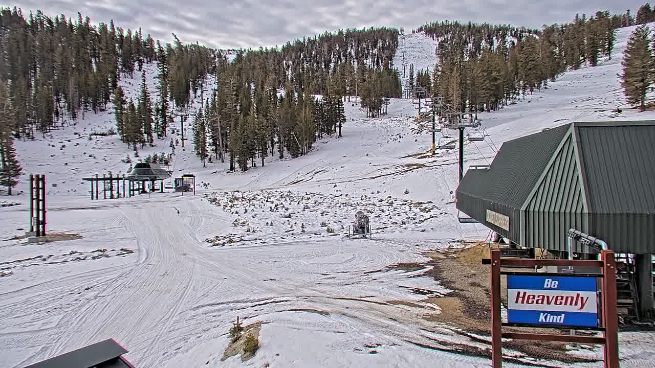 Webcam Heavenly: East peak lodge