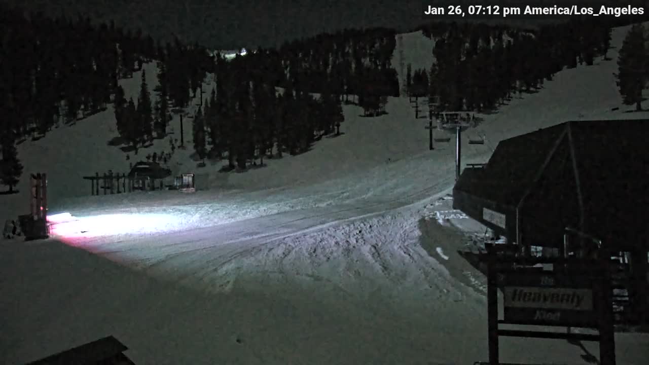 Webcam Heavenly: East peak lodge