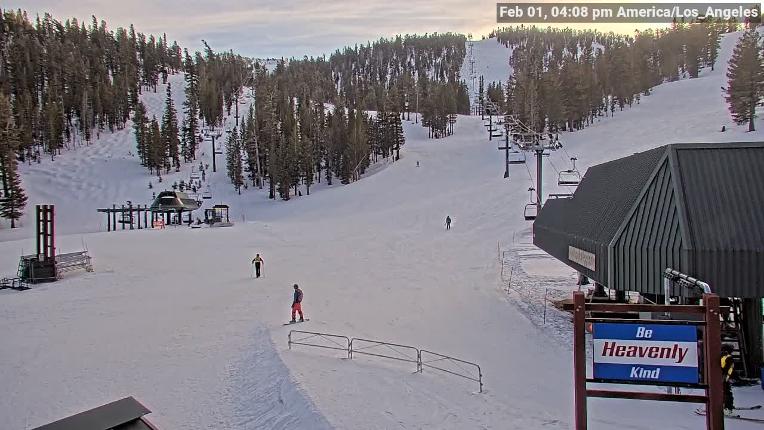 Webcam Heavenly: East peak lodge