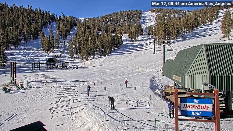Webcam Heavenly: East peak lodge