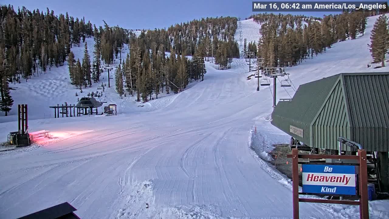 Webcam Heavenly: East peak lodge