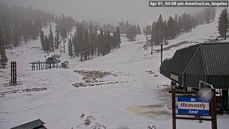 Webcam Heavenly: East peak lodge