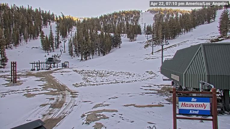 Webcam Heavenly: East peak lodge