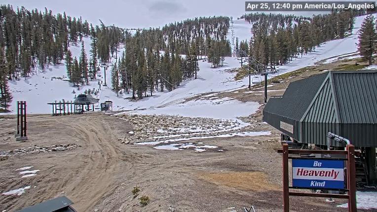 Webcam Heavenly: East peak lodge