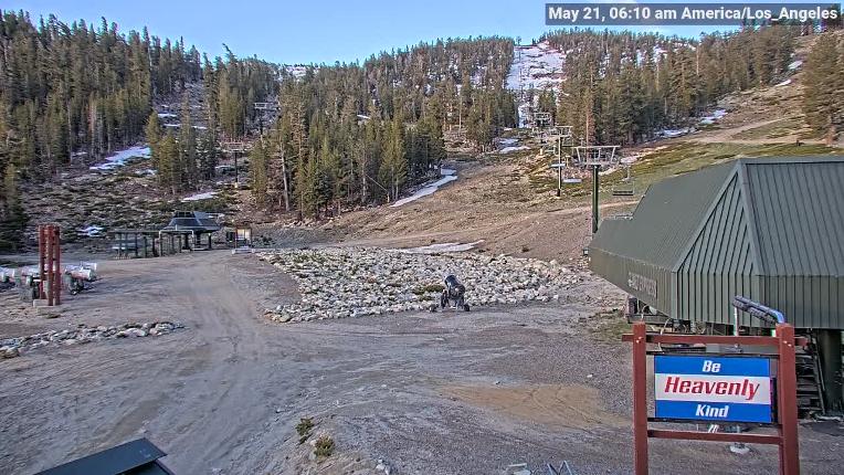 Webcam Heavenly: East peak lodge