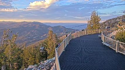 Heavenly: Midstation at the Gondola (skiheavenly.com)