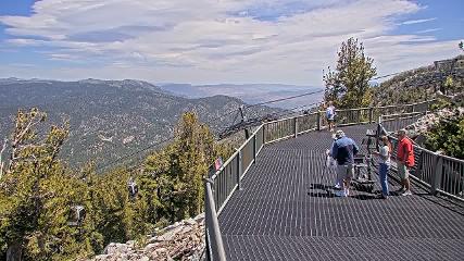 Heavenly: Midstation at the Gondola (skiheavenly.com)