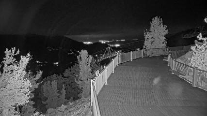 Heavenly: Midstation at the Gondola (skiheavenly.com)