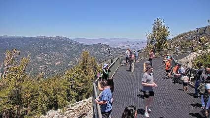Heavenly: Midstation at the Gondola (skiheavenly.com)