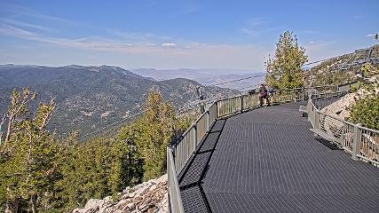 Heavenly: Midstation at the Gondola (skiheavenly.com)