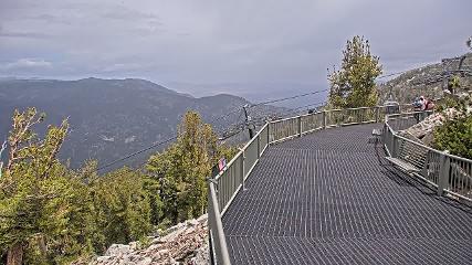 Heavenly: Midstation at the Gondola (skiheavenly.com)