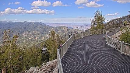 Heavenly: Midstation at the Gondola (skiheavenly.com)