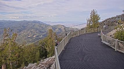 Heavenly: Midstation at the Gondola (skiheavenly.com)