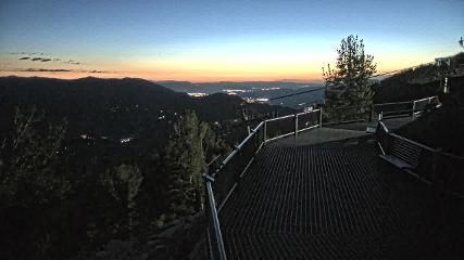Heavenly: Midstation at the Gondola (skiheavenly.com)