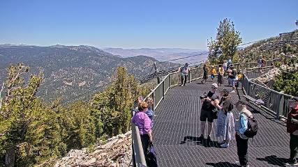Heavenly: Midstation at the Gondola (skiheavenly.com)