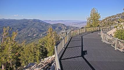 Heavenly: Midstation at the Gondola (skiheavenly.com)
