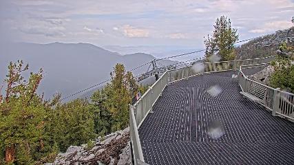 Heavenly: Midstation at the Gondola (skiheavenly.com)