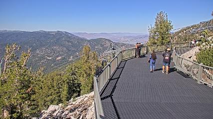 Heavenly: Midstation at the Gondola (skiheavenly.com)