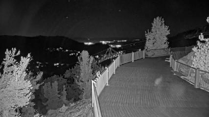 Heavenly: Midstation at the Gondola (skiheavenly.com)