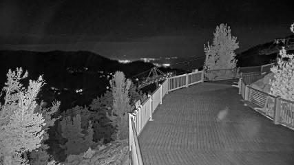 Heavenly: Midstation at the Gondola (skiheavenly.com)