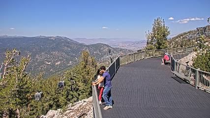 Heavenly: Midstation at the Gondola (skiheavenly.com)