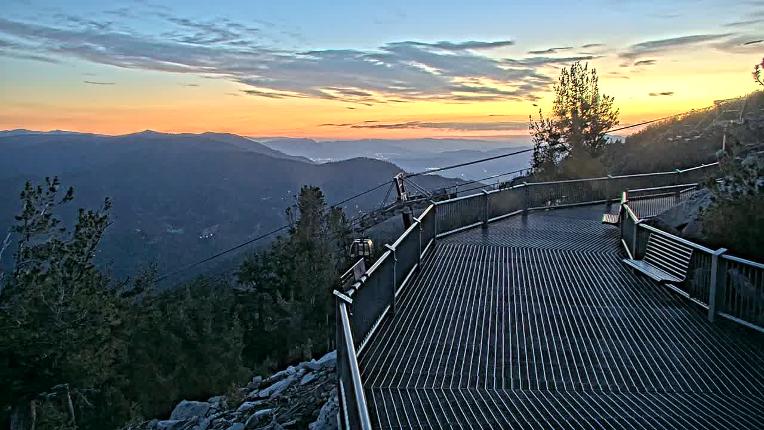 Webcam Heavenly: Midstation at the Gondola