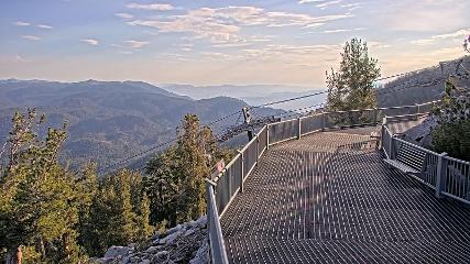 Heavenly: Midstation at the Gondola (skiheavenly.com)