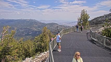 Heavenly: Midstation at the Gondola (skiheavenly.com)