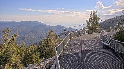 Heavenly: Midstation at the Gondola (skiheavenly.com)