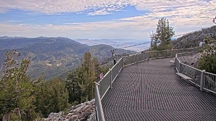 Heavenly: Midstation at the Gondola (skiheavenly.com)