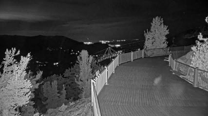 Heavenly: Midstation at the Gondola (skiheavenly.com)