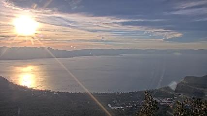 Heavenly: Midstation at the Gondola (skiheavenly.com)