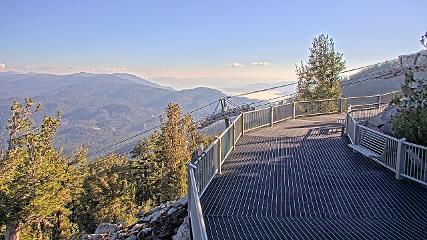 Heavenly: Midstation at the Gondola (skiheavenly.com)
