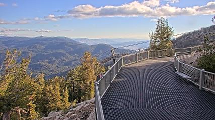 Heavenly: Midstation at the Gondola (skiheavenly.com)