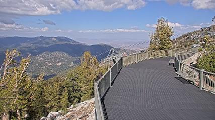 Heavenly: Midstation at the Gondola (skiheavenly.com)