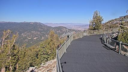 Heavenly: Midstation at the Gondola (skiheavenly.com)
